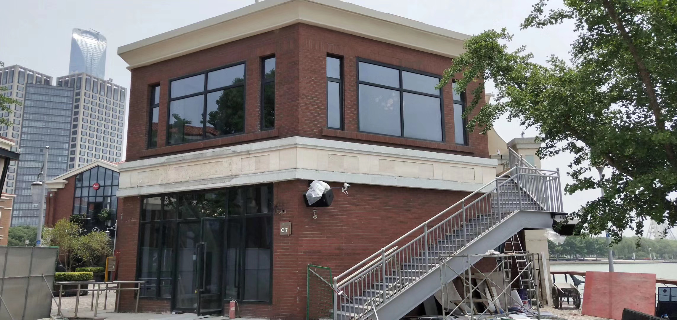 江苏苏州月光码头休闲广场