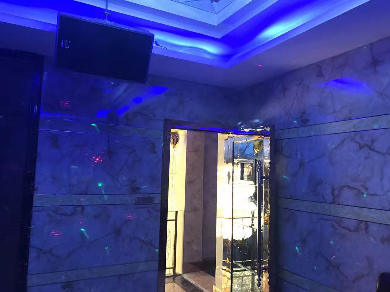 江西新余迪乐豪量贩式KTV