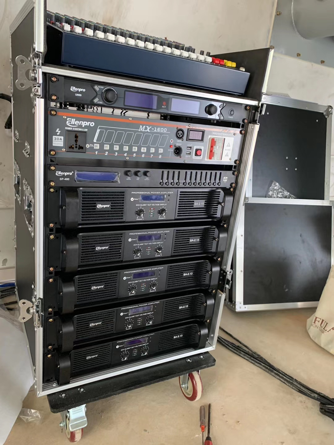 广东湛江樟树湾大酒店水上乐园